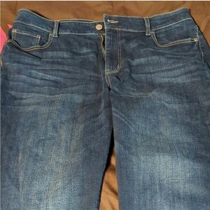 Maurices Cropped Jeans